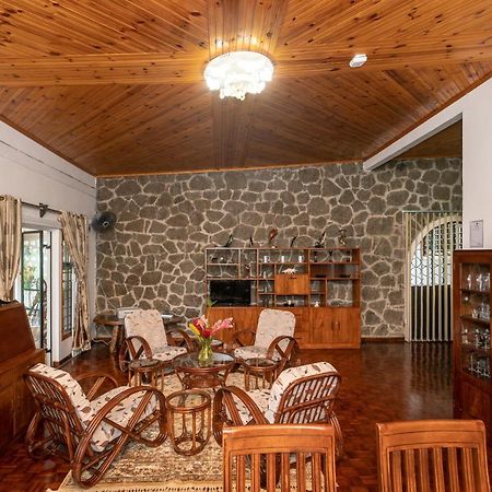 Janes' Serenity Guesthouse Anse a La Mouche Экстерьер фото