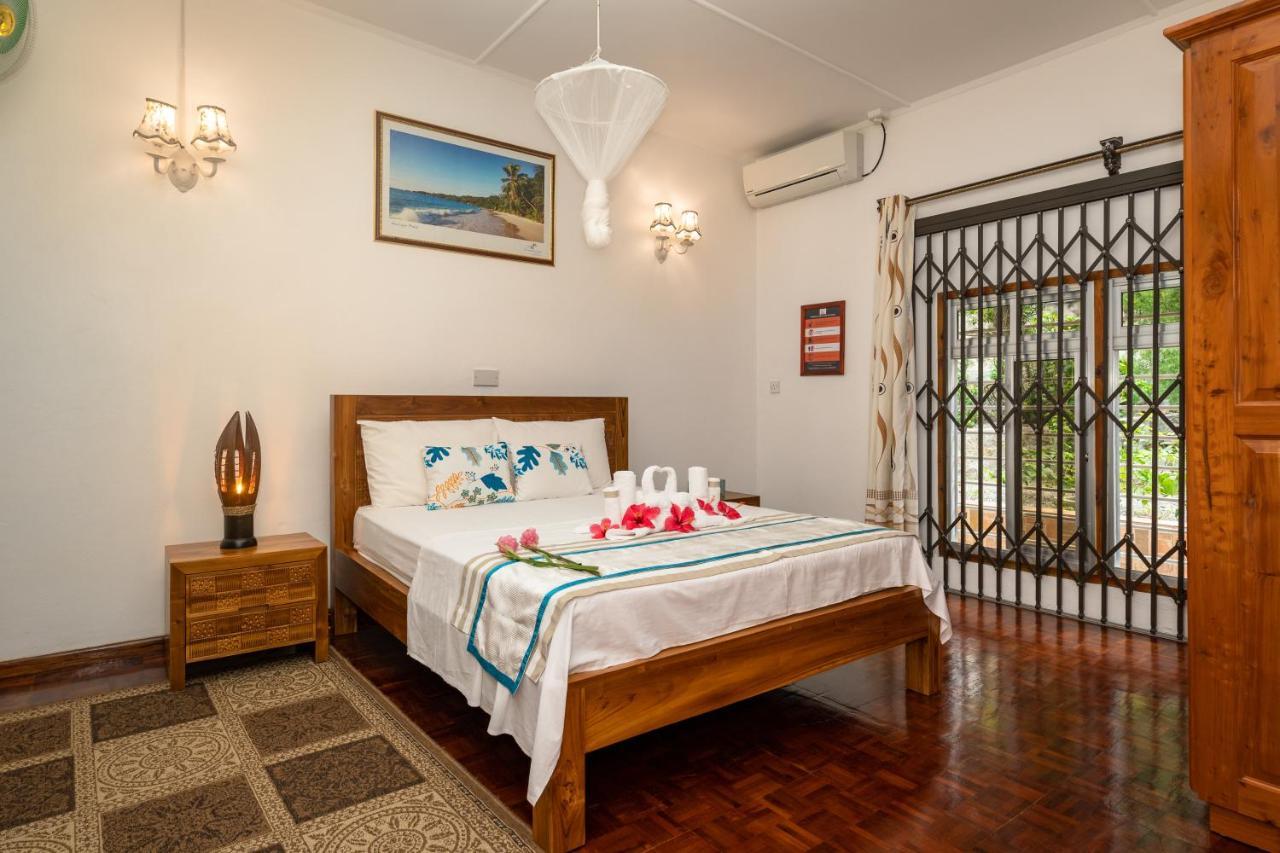 Janes' Serenity Guesthouse Anse a La Mouche Экстерьер фото