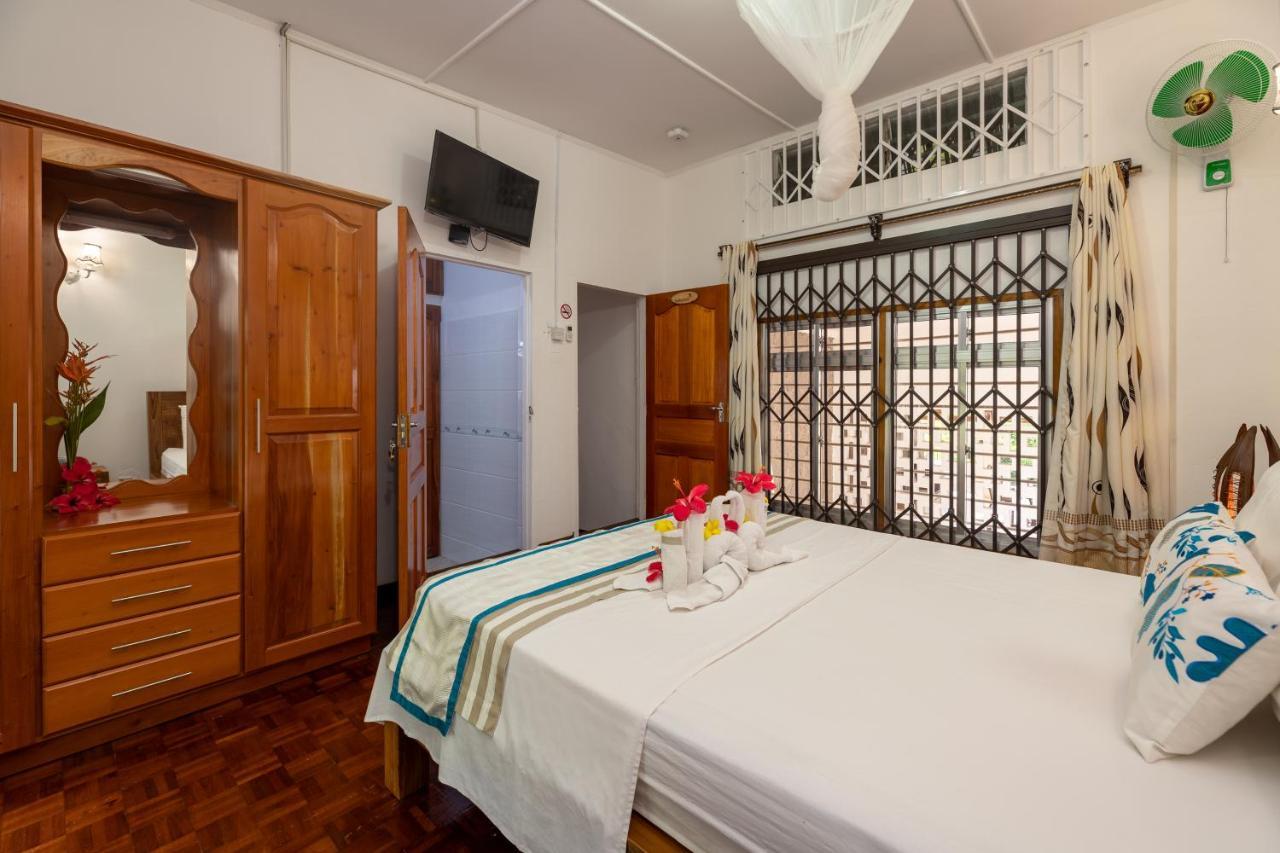 Janes' Serenity Guesthouse Anse a La Mouche Экстерьер фото