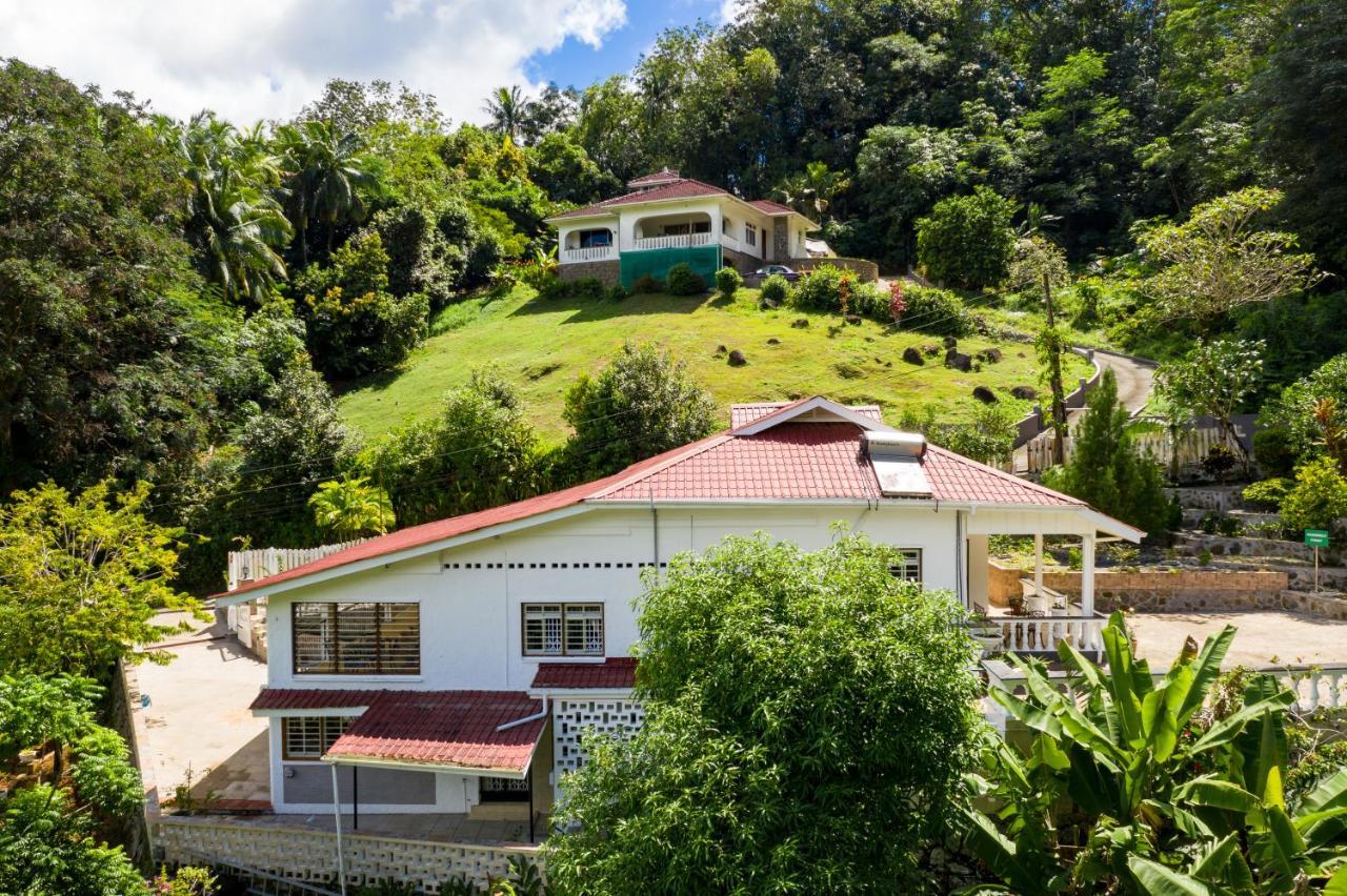 Janes' Serenity Guesthouse Anse a La Mouche Экстерьер фото